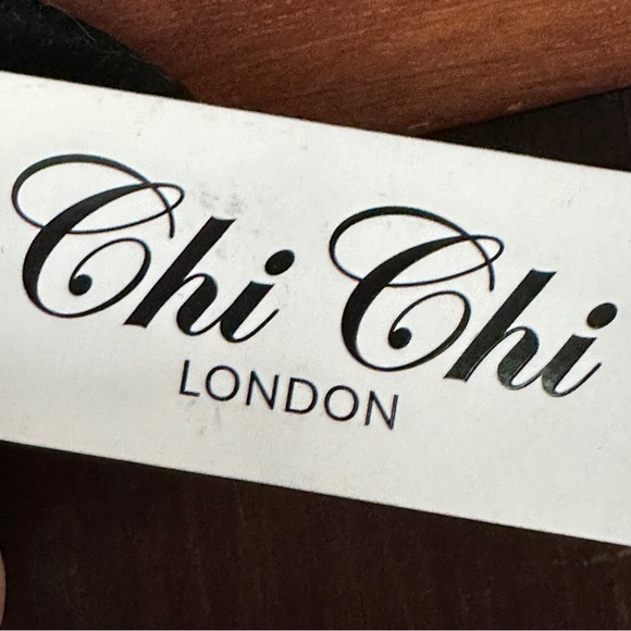 Chi chi London semi-formal midi a chiffon dress - Picture 4 of 5